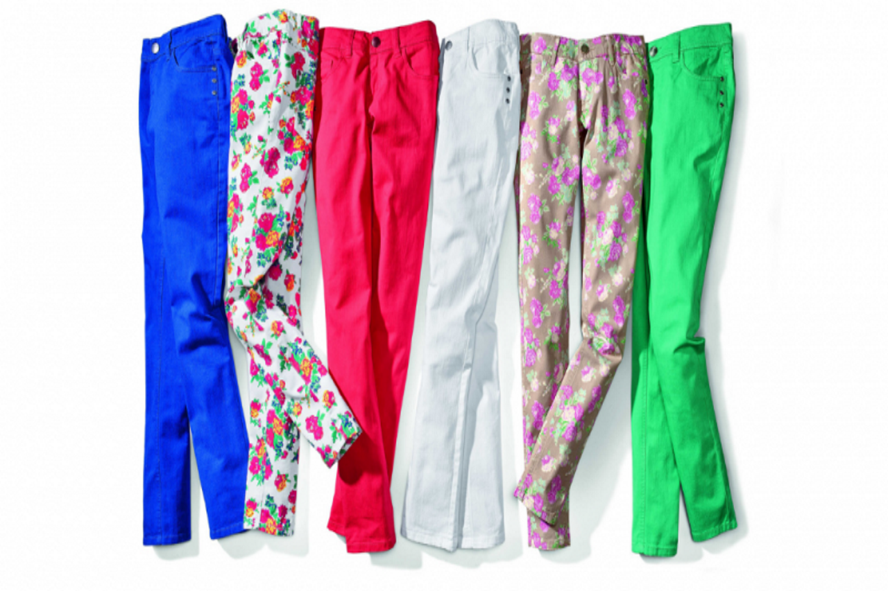 kolorowe spodnie